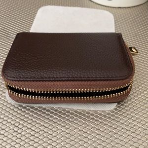 New brown cardholder